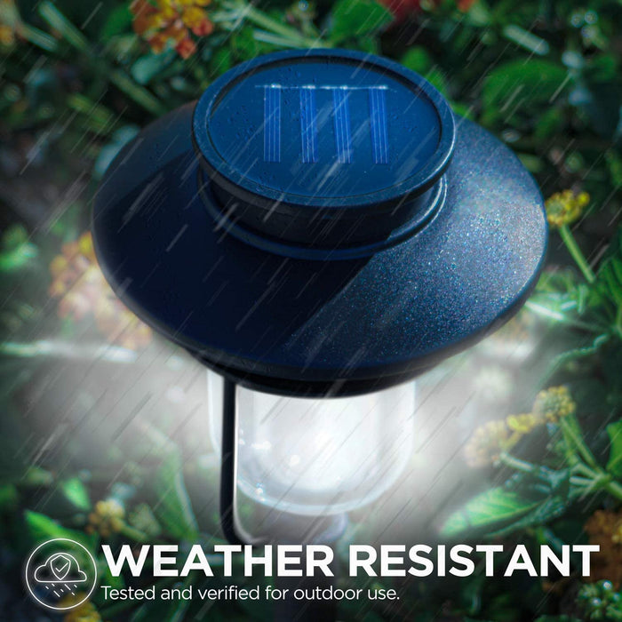 Solar Pathway Light: White LED 4-Pack