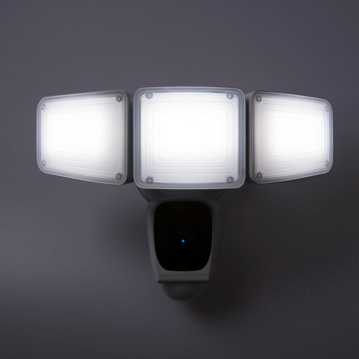 Smart Triple Head Flood Light Camera, White