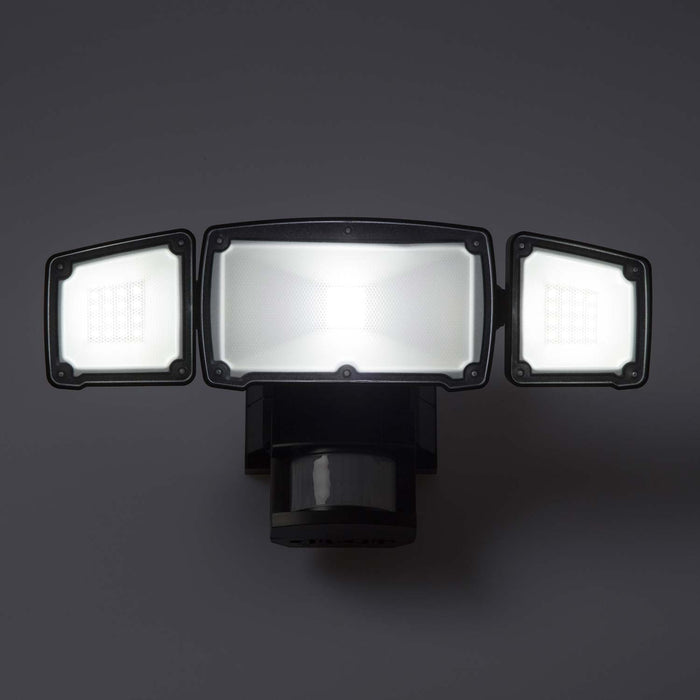 Solar Motion Sensor Light: Triple Head 6000K Light - Black